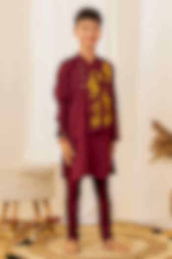 Marron Swiss Cotton Embroidered Kurta Set For Boys by Little Maisyy at Pernia's Pop Up Shop