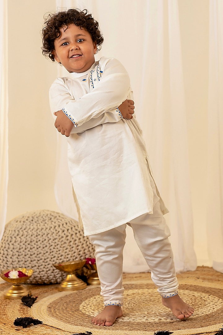 White Swiss Cotton Embroidered Kurta Set For Boys by Little Maisyy at Pernia's Pop Up Shop