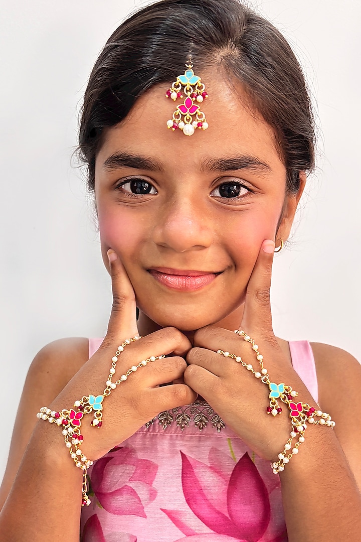 Gold Finish Kundan Polki & Pearl Enameled Maangtikka by Lime by Manika at Pernia's Pop Up Shop