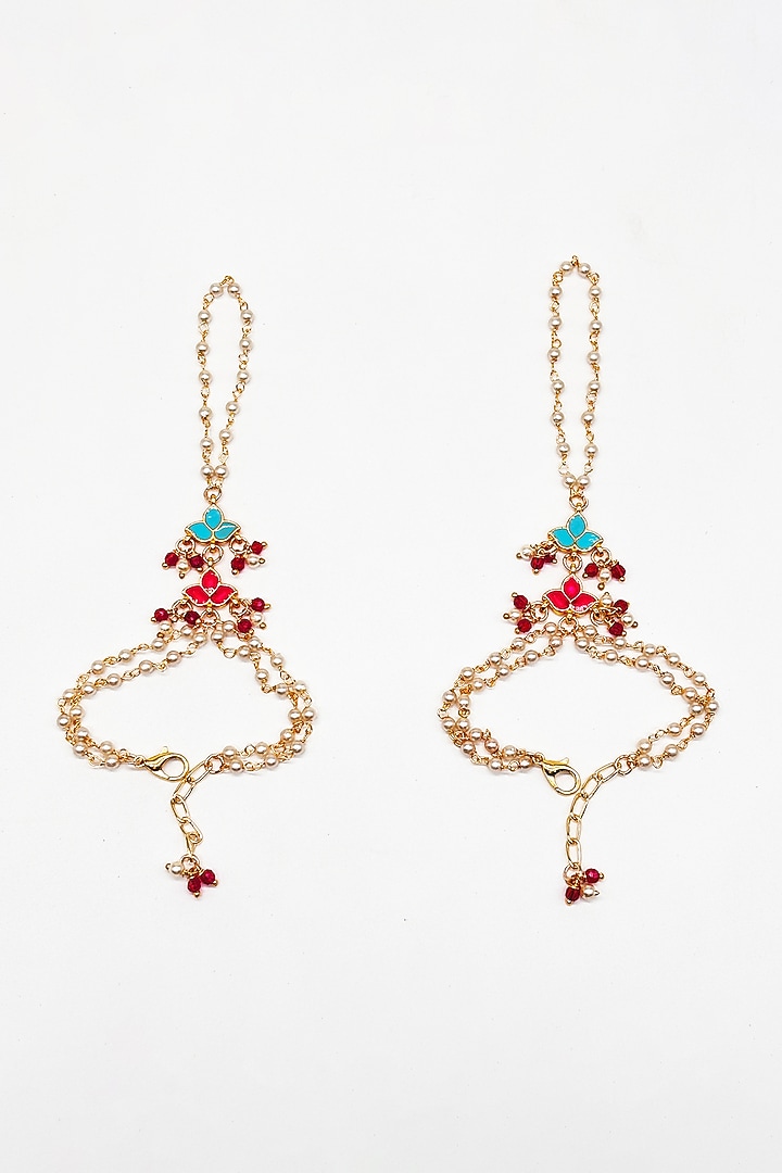 Gold Finish Kundan Polki & Pearl Enameled Maangtikka by Lime by Manika at Pernia's Pop Up Shop
