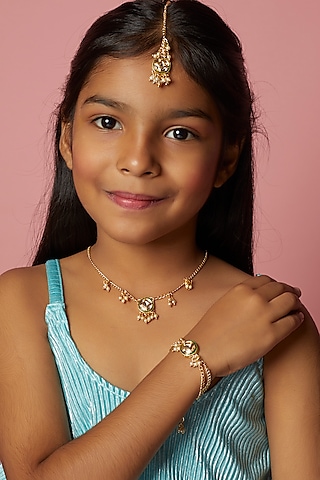 Gold Kundan & Pearl Necklace Set For Girls by Lime by Manika