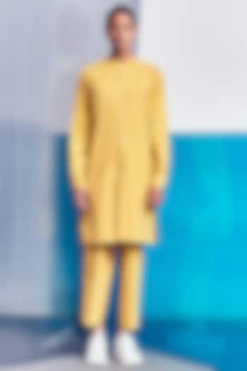 Citrus Yellow Hand Embroidered Kurta by Line Outline at Pernia's Pop Up Shop