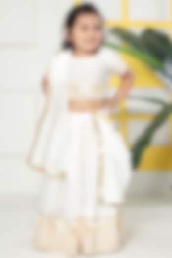 Cream Cotton Blend Embroidered Lehenga Set For Girls by Little Bansi at Pernia's Pop Up Shop