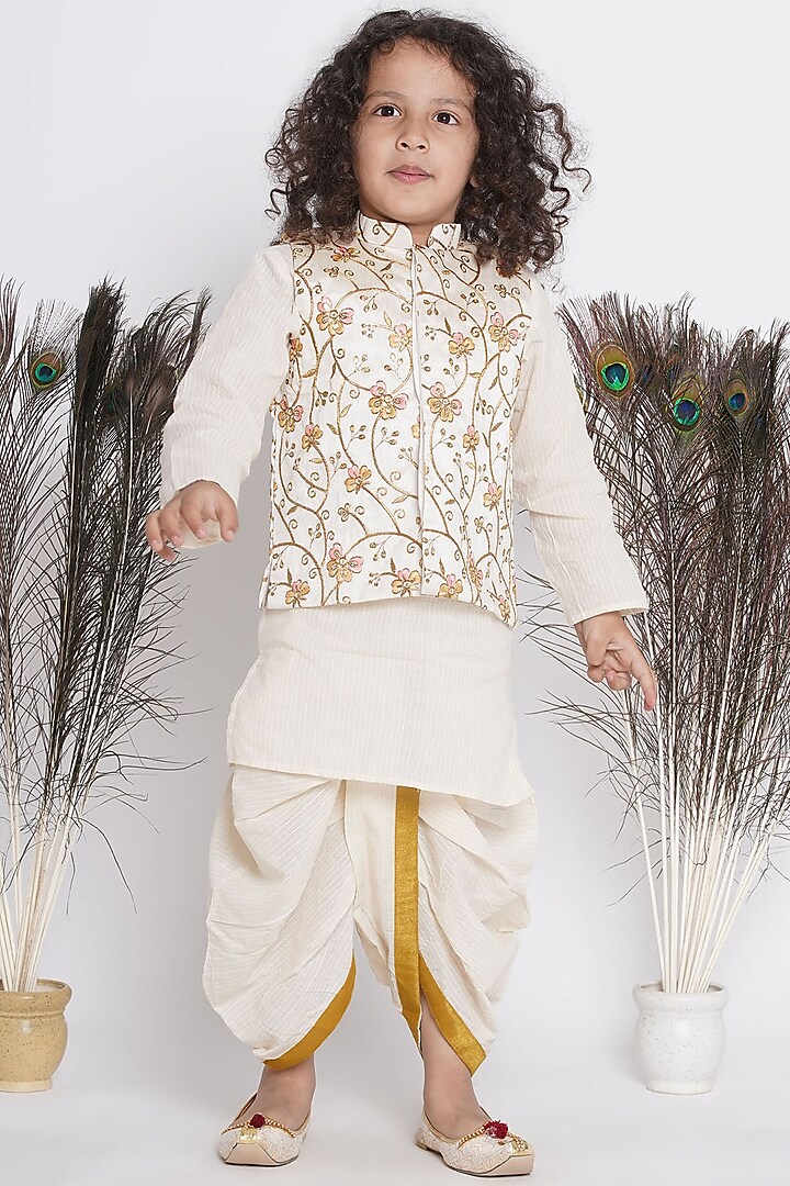 Cream Banarasi Silk Embroidered Bundi Jacket With Kurta Set For Boys by Little Bansi at Pernia's Pop Up Shop