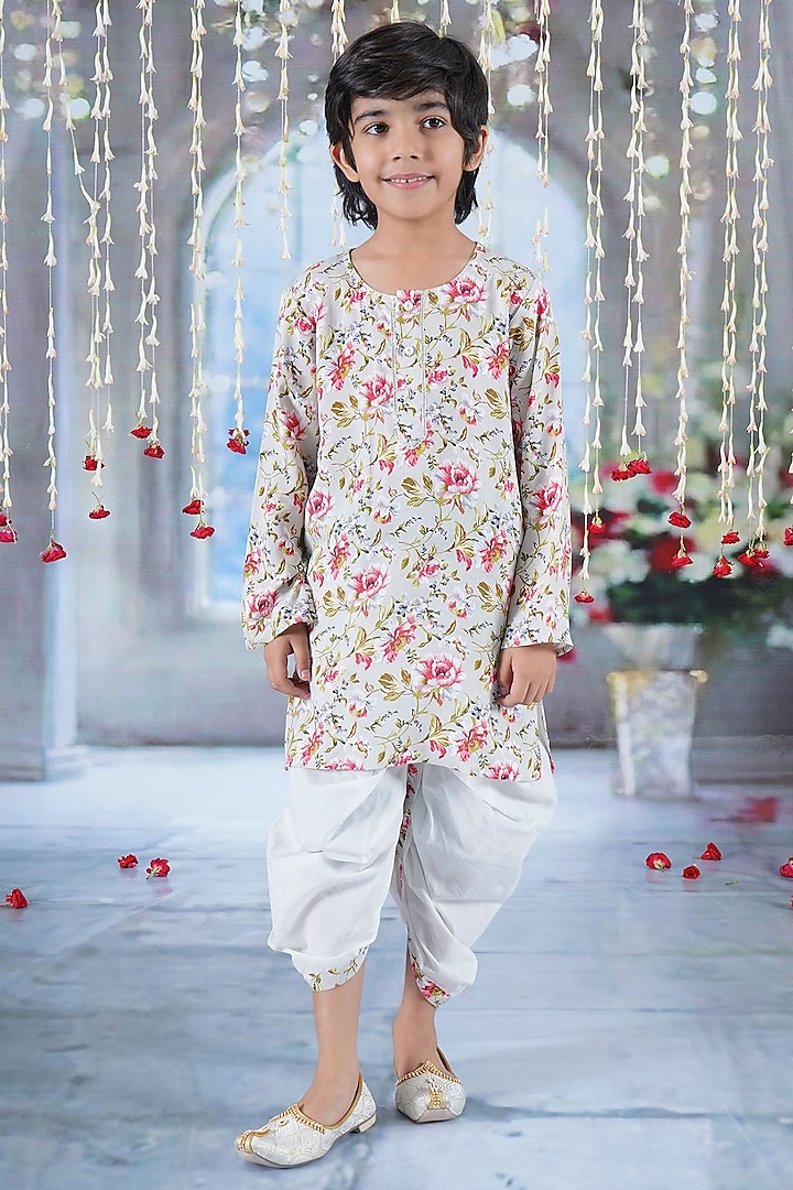 Green Cotton Floral Printed Kurta Set For Boys by Little Bansi