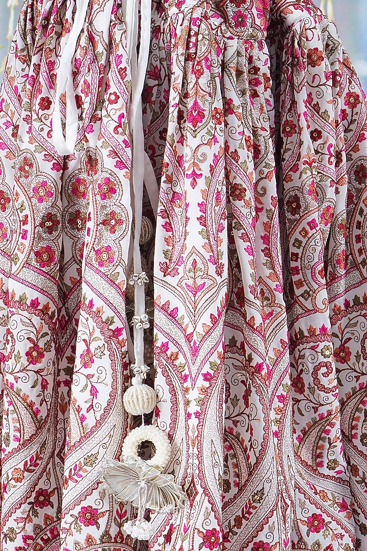 Cream Georgette & Cotton Thread Embroidered Lehenga Set For Girls by Little Bansi at Pernia's Pop Up Shop