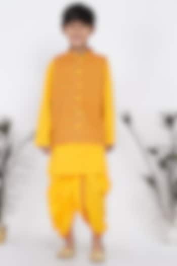 Yellow Cotton Bundi Jacket With Kurta Set For Boys by Little Bansi