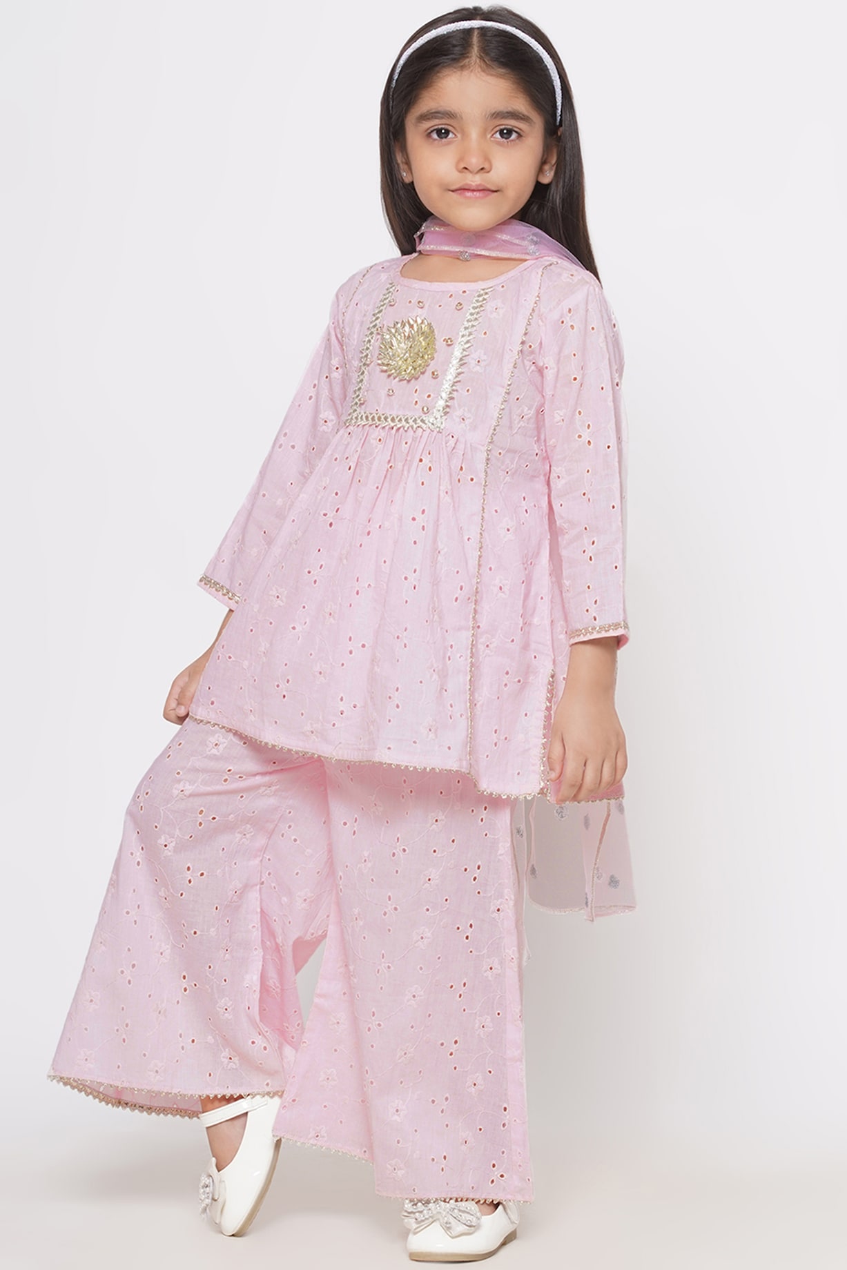 Baby Pink Cotton Embroidered Chikankari Kurta Set For Girls by Little Bansi  at Pernia's Pop Up Shop