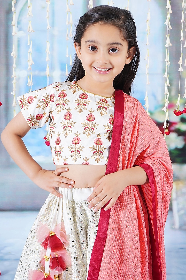 Cream Viscose Silk Floral Embroidered Lehenga Set For Girls by Little Bansi at Pernia's Pop Up Shop