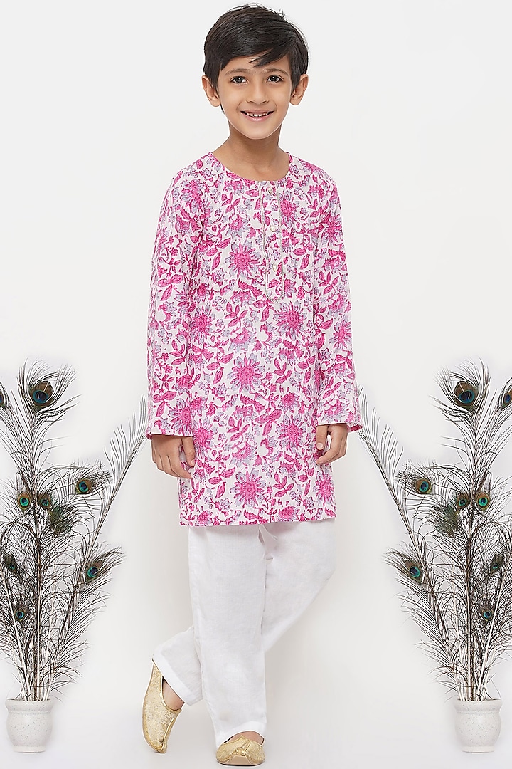 Pink & Cream Embroidered Kurta Set For Boys by Little Bansi