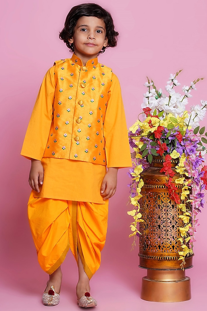 Yellow Mulberry Silk Embroidered Bundi Jacket Set For Boys by Little Bansi at Pernia's Pop Up Shop