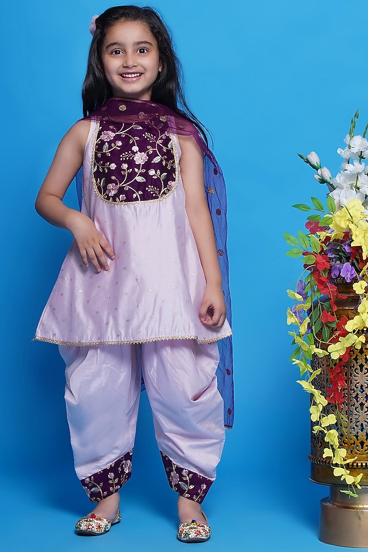 Pink Chanderi Silk Embroidered & Printed Kurta Set For Girls by Little Bansi at Pernia's Pop Up Shop