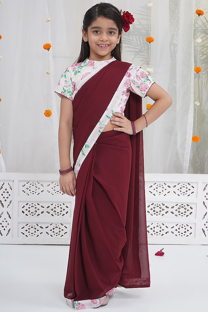 Maroon Georgette Saree Set For Girls by Little Bansi at Pernia's Pop Up Shop