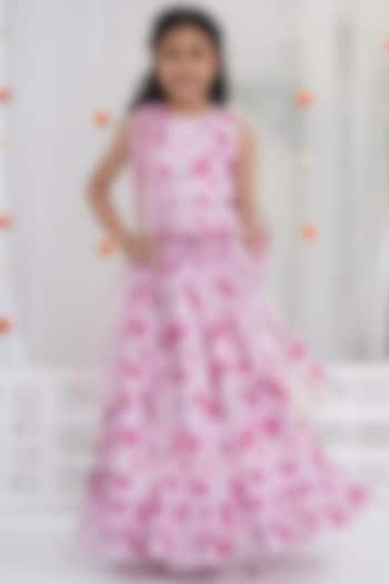Pink Muslin Printed Lehenga Set For Girls by Little Bansi at Pernia's Pop Up Shop