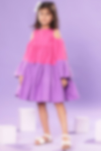 Purple & Pink Cotton Poplin Tiered Dress For Girls by LittleCheer