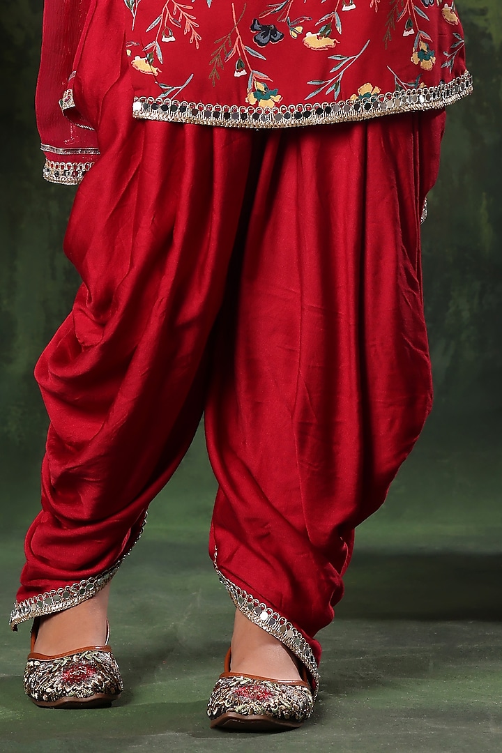 Red Viscose Cotton Embroidered & Printed Kurta Set For Girls by LittleCheer at Pernia's Pop Up Shop