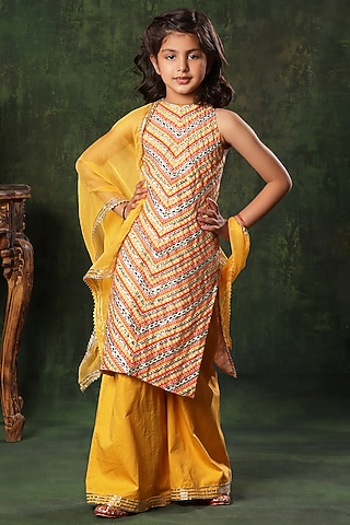 Yellow Viscose Cotton Embellished Kurta Set For Girls by LittleCheer