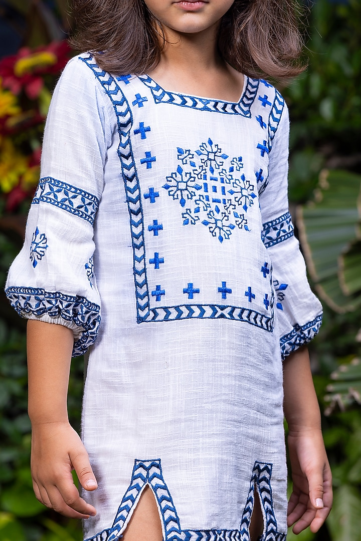 White Cotton Slub Dress For Girls by LittleCheer at Pernia's Pop Up Shop
