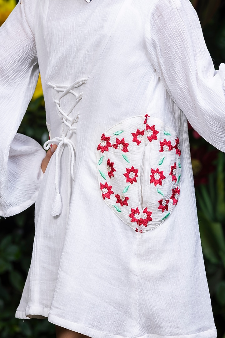 White Embroidered Cape Dress For Girls by LittleCheer at Pernia's Pop Up Shop