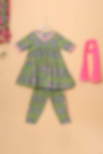 Green Floral Printed Kurta Set For Girls by The Little Edition