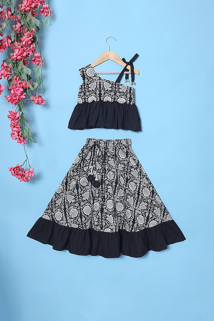 Black Floral Printed Lehenga Set For Girls by The Little Edition