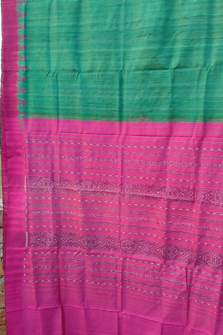 Green Tie-Dye Handwoven Saree by Itsree