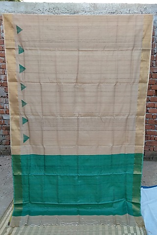 Nude Handwoven Saree With Geometric Motifs by Itsree