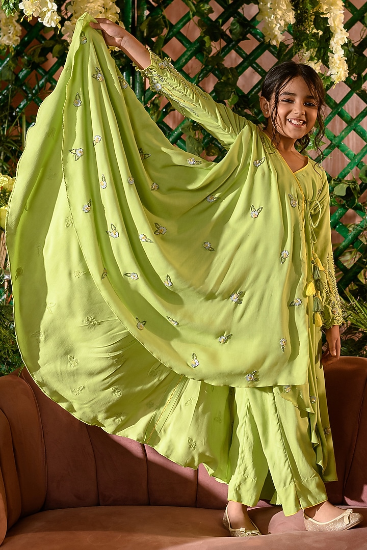 Green Embroidered Angrakha Kurta Set For Girls by Littleens at Pernia's Pop Up Shop