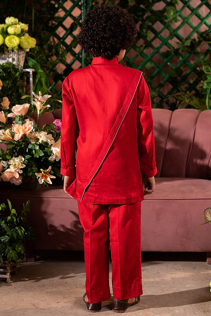 Red Vegan Silk Kurta Set For Boys by Littleens at Pernia's Pop Up Shop