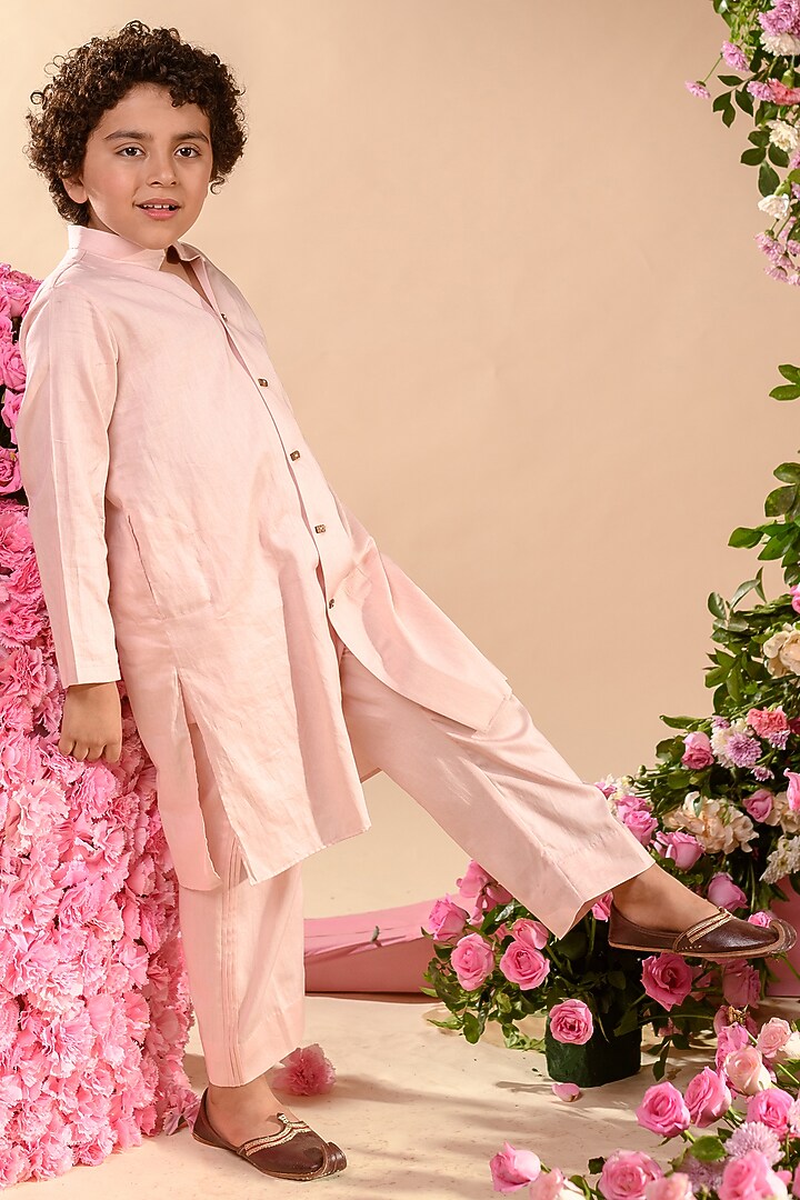 Pink Vegan Silk Kurta Set For Boys by Littleens at Pernia's Pop Up Shop