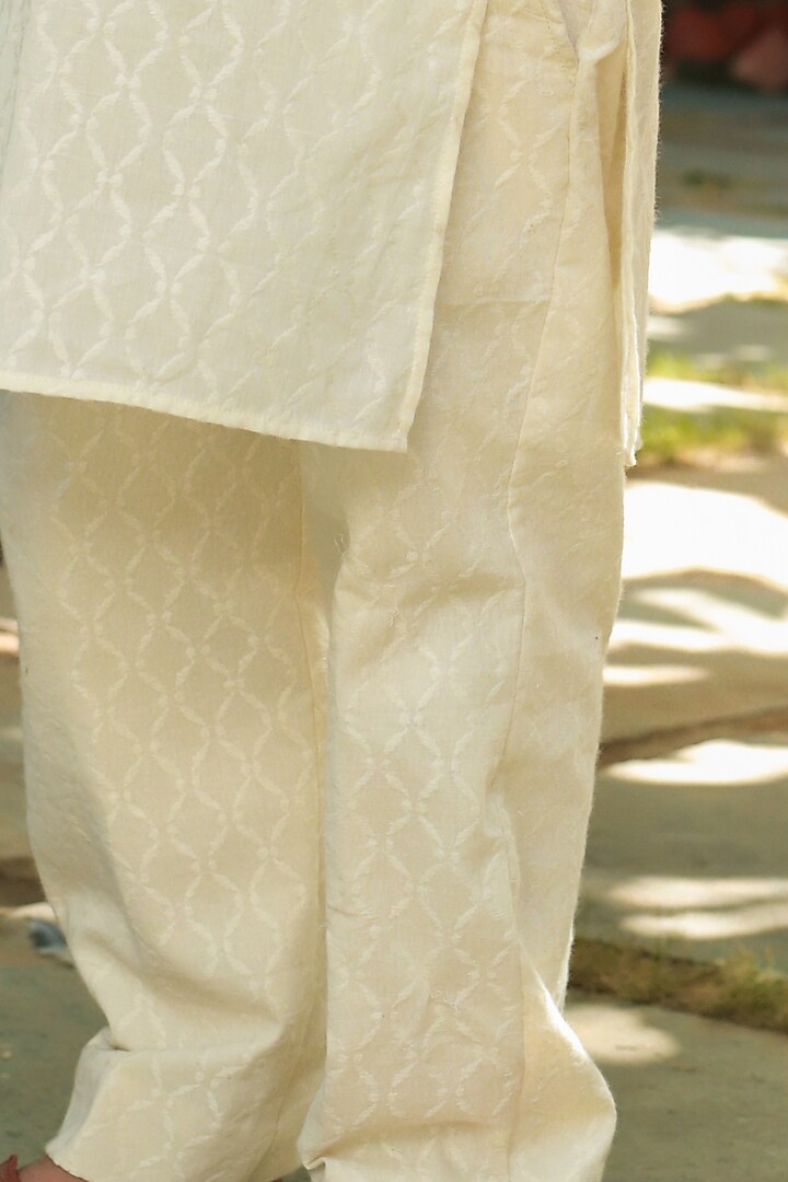 Off White Kurta Set With Embroidered Jacket For Boys by Littleens at Pernia's Pop Up Shop