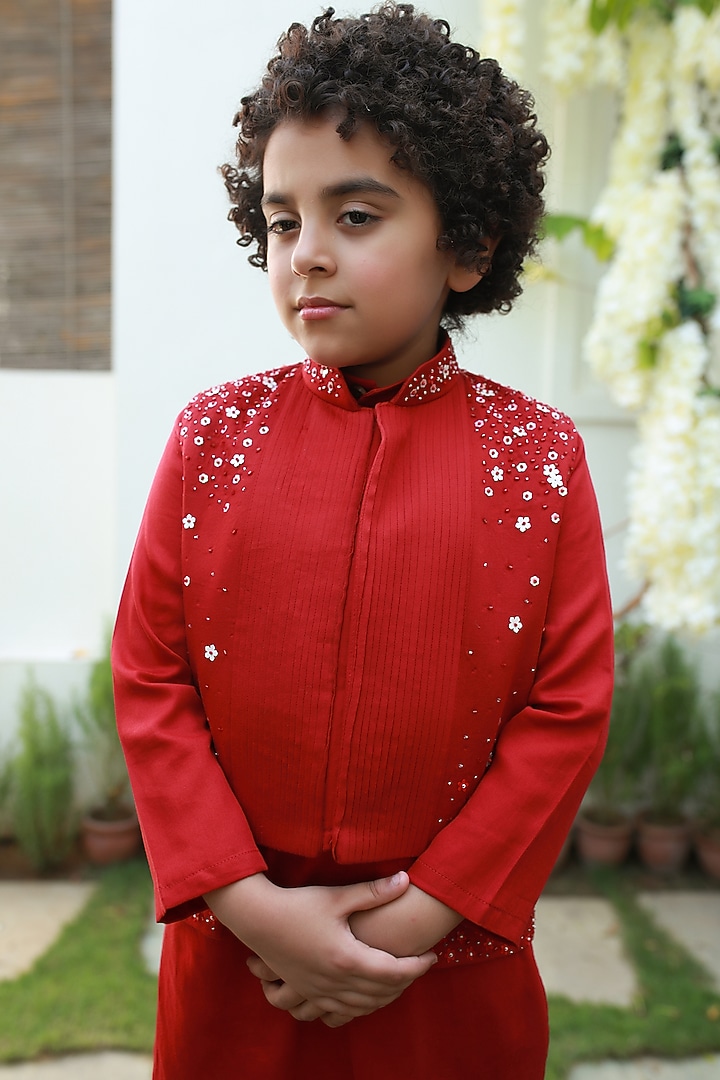 Red Embroidered Nehru Jacket For Boys by Littleens at Pernia's Pop Up Shop