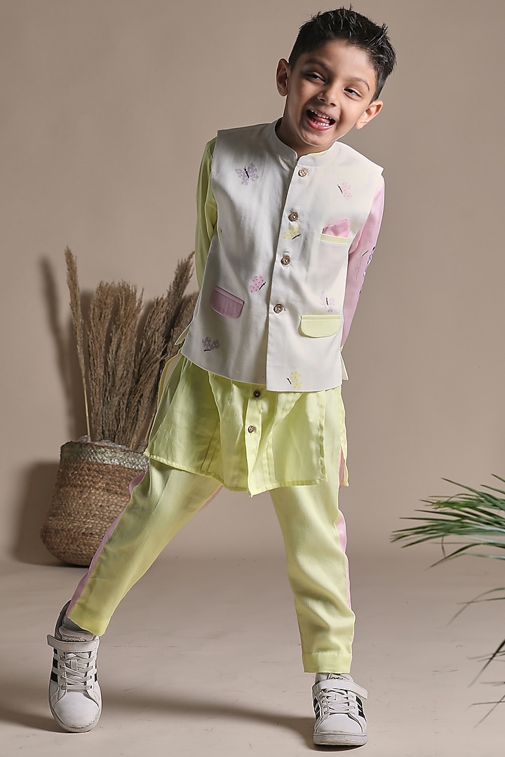 Off-White & Pink Cotton Satin Butterfly Printed Bundi Jacket Set For Boys by Little Shiro