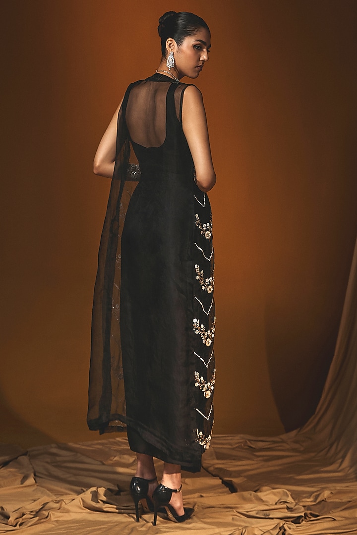 Black Organza Sequins Embroidered Jacket Set by Label Japji Arora at Pernia's Pop Up Shop