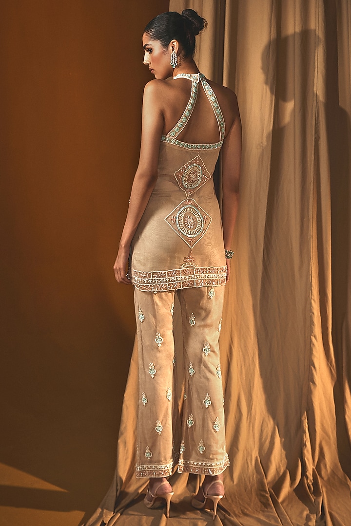 Beige Net Sequins Embroidered Kurta Set by Label Japji Arora at Pernia's Pop Up Shop