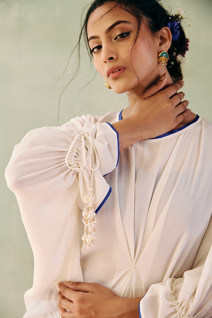 Ivory Georgette Sequins Embroidered Kaftan Set by Label Japji Arora at Pernia's Pop Up Shop