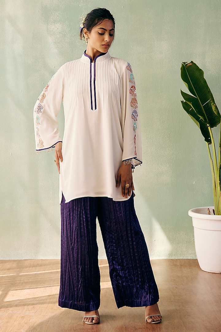 Ivory Georgette Sequins Embroidered Short Kurta Set by Label Japji Arora at Pernia's Pop Up Shop