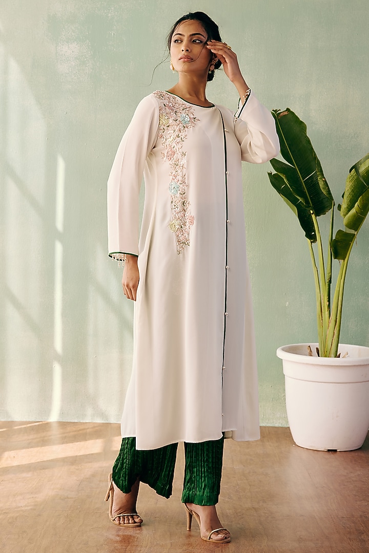 Ivory Georgette Sequins Embroidered Long Kurta Set by Label Japji Arora at Pernia's Pop Up Shop