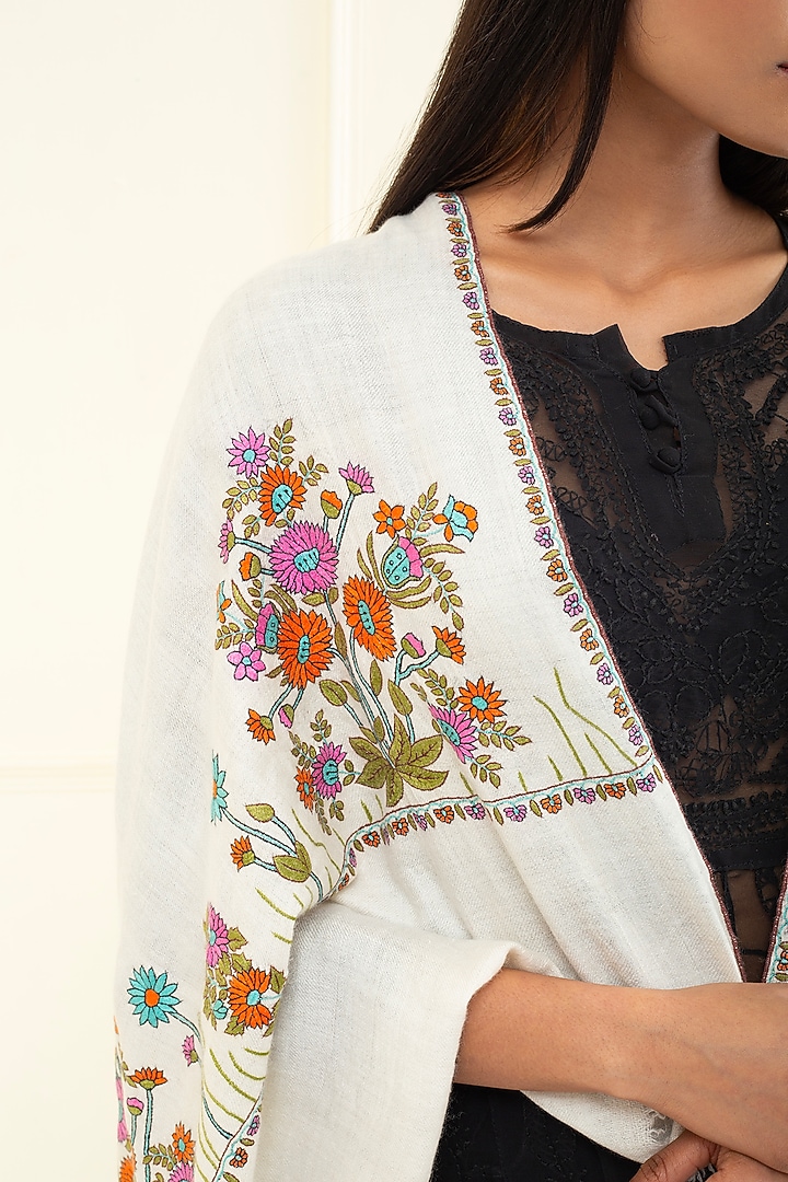 Ivory Pashmina Hand Embroidered Shawl by Pashme`Ladakh at Pernia's Pop Up Shop