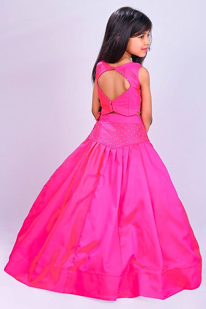 Rani pink Taffeta Silk Motifs Embroidered Lehenga Set For Girls by Lakshmi Reddy at Pernia's Pop Up Shop