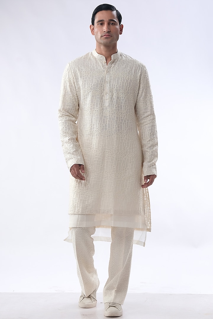 Off-White Chanderi & Cotton Silk Resham Embroidered Kurta Set by Kommal Sood