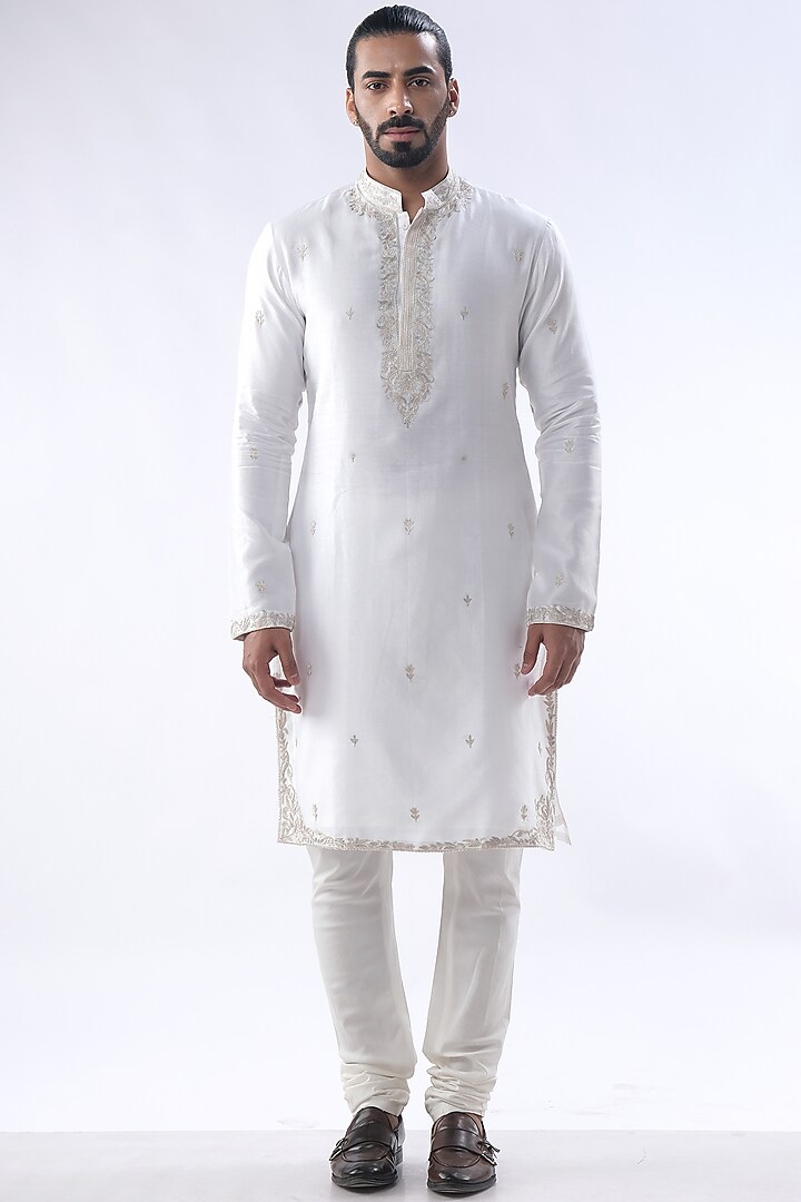 Off-White Chanderi & Cotton Silk Embroidered Kurta Set by Kommal Sood