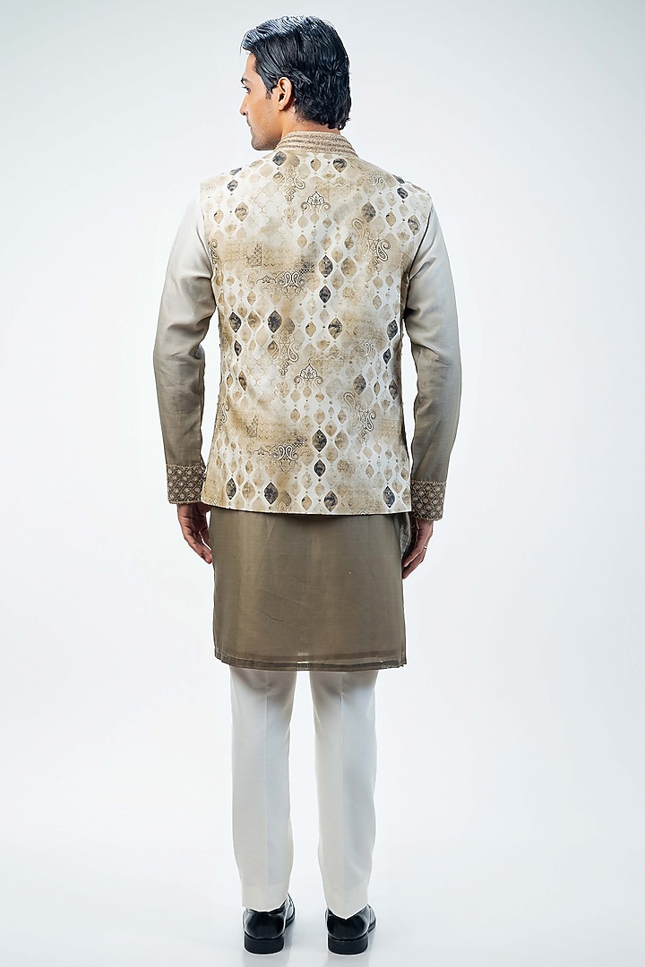 Olive Green Chanderi Digital Printed & Embroidered Bundi Jacket Set by Kommal Sood at Pernia's Pop Up Shop
