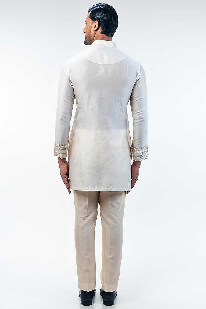 Off-White Cotton Silk & Chanderi Embroidered Kurta Set by Kommal Sood at Pernia's Pop Up Shop