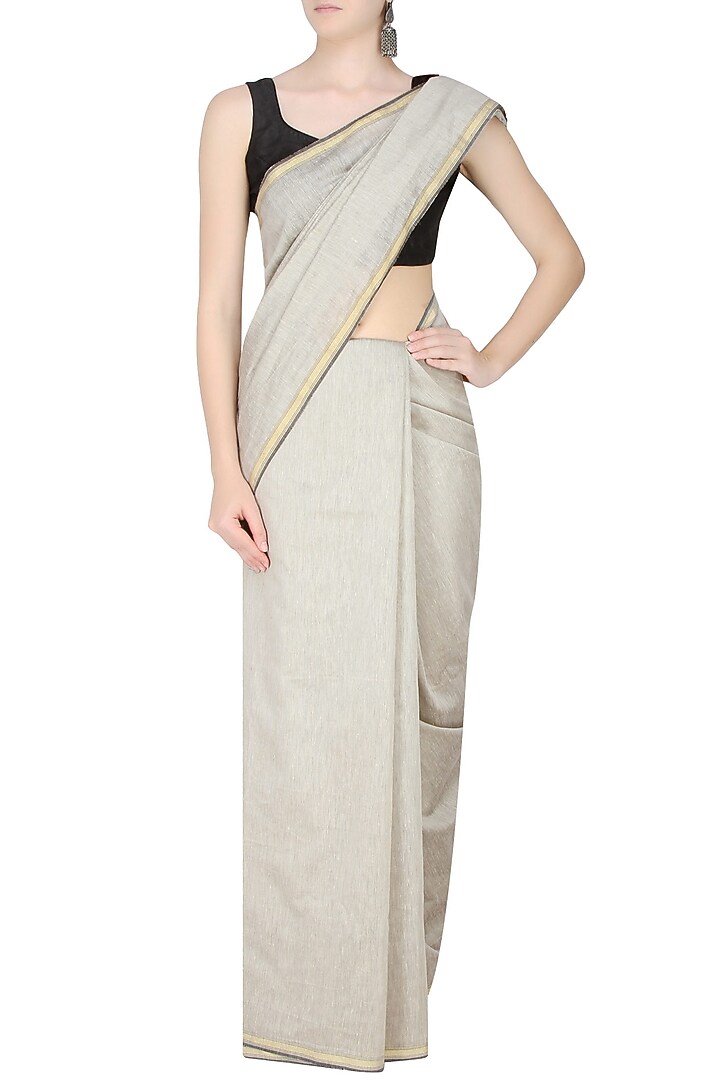 Grey Shri Harivansh Rai Bachchan's Poetry hand painted saree available only at Pernia's Pop Up Shop.