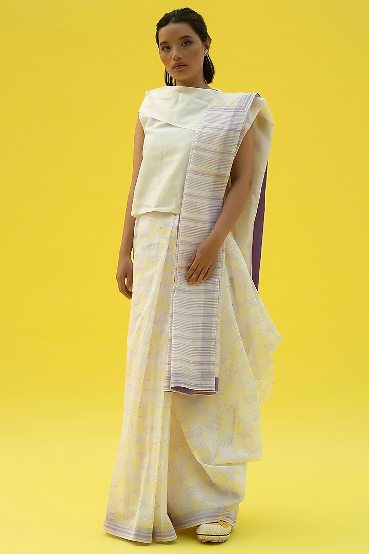 Sun White Block Printed Festive Saree by Label Meesa at Pernia's Pop Up Shop