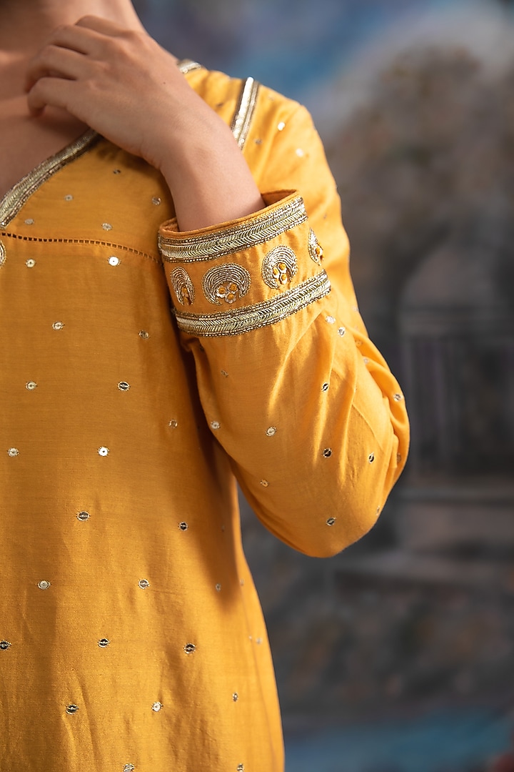 Mustard Yellow Pure Chanderi Silk & Pure Cotton Tissue Hand Embroidered Kurta Set by Label Meesa at Pernia's Pop Up Shop