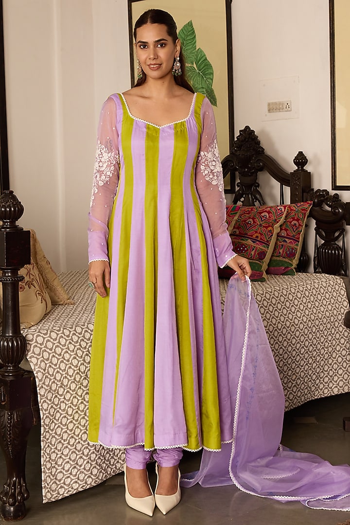 Lavender & Green Organza Thread Embroidered Wedding Anarkali Set by Label Meesa at Pernia's Pop Up Shop