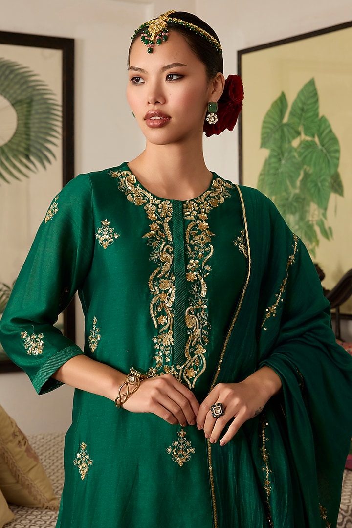 Green Chanderi Silk Zari Embroidered Wedding Anarkali Set by Label Meesa at Pernia's Pop Up Shop