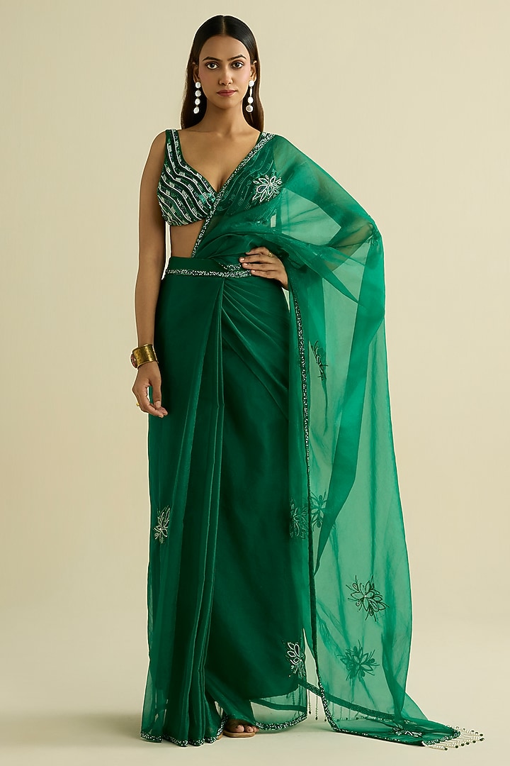 Green Organza Hand Embroidered Pre-Draped Wedding Saree Set by Label Meesa at Pernia's Pop Up Shop
